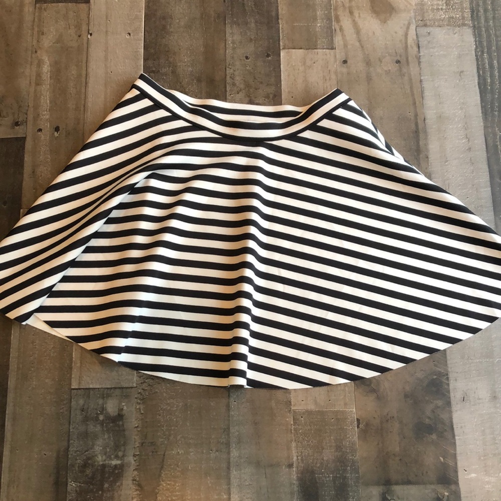 Abercrombie and Fitch, black and cream striped miniskirt